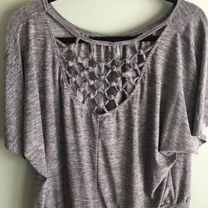 Short  sleeve decorative back top